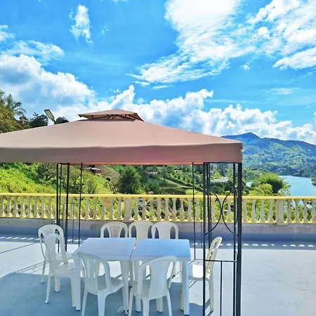 Hermosa Casa De Campo En Guatapé Exterior photo
