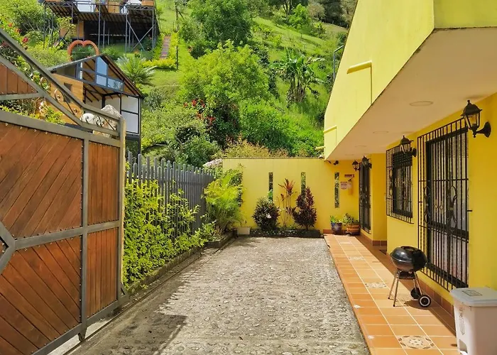 Hermosa casa de campo en GUATAPÉ